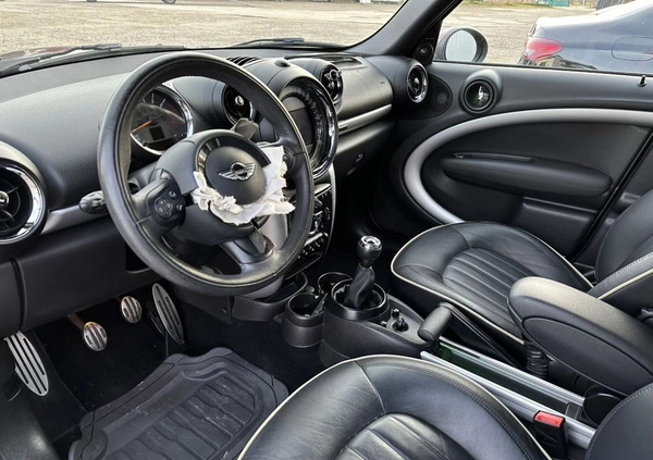 MINI Countryman cena 33700 przebieg: 148000, rok produkcji 2015 z Nysa małe 781